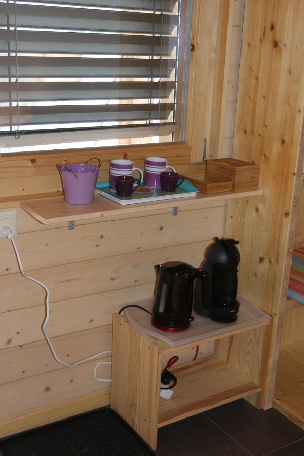 Chalet Tzarbonire Bed and Breakfast Chalais Exterior foto